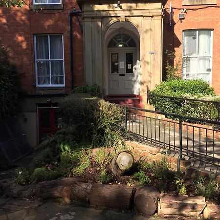 Queens Guesthouse Manchester Exterior photo