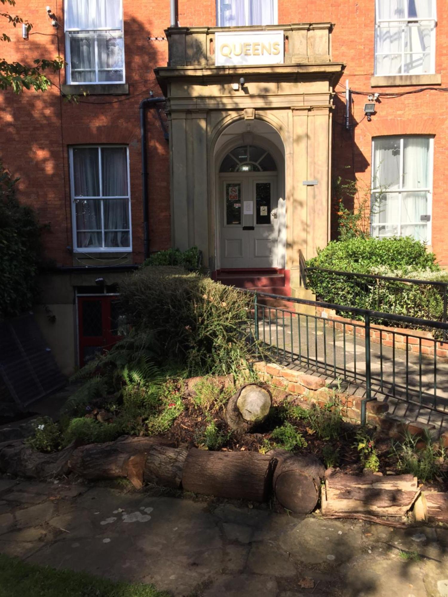 Queens Guesthouse Manchester Exterior photo