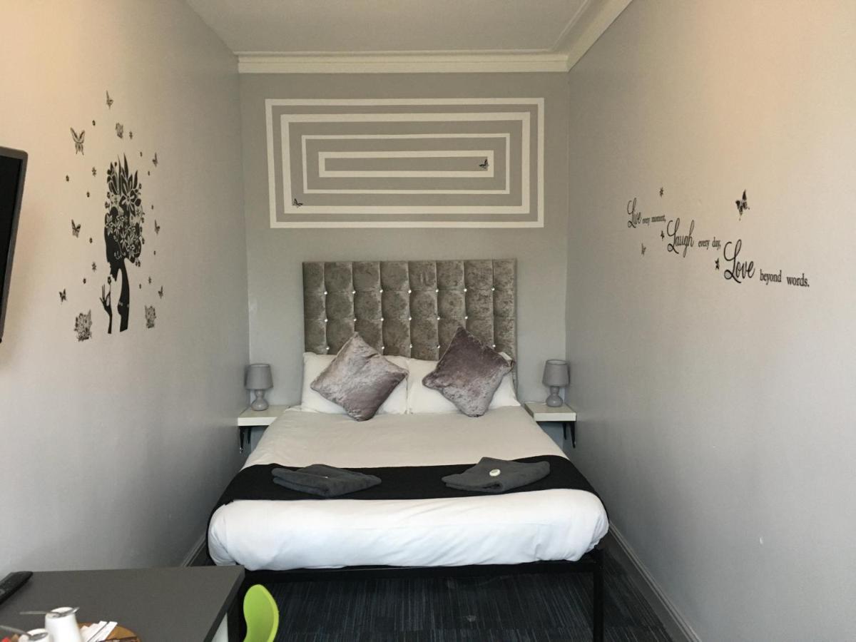 Queens Guesthouse Manchester Exterior photo